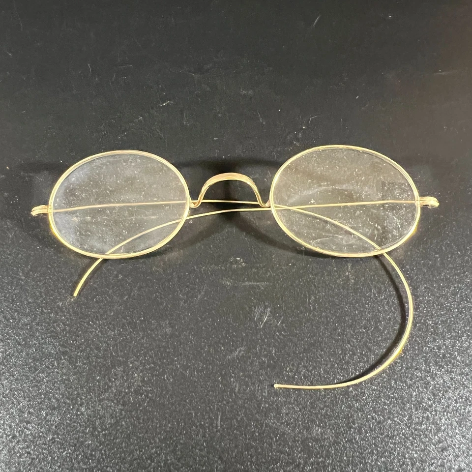 Anteojos antiguos ovalados con borde de alambre de color dorado con estuche original - Gafas Foto 2 de 4