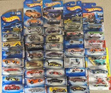 Lot of 40 Hot Wheel Diecast Cars 2000's - Mattel