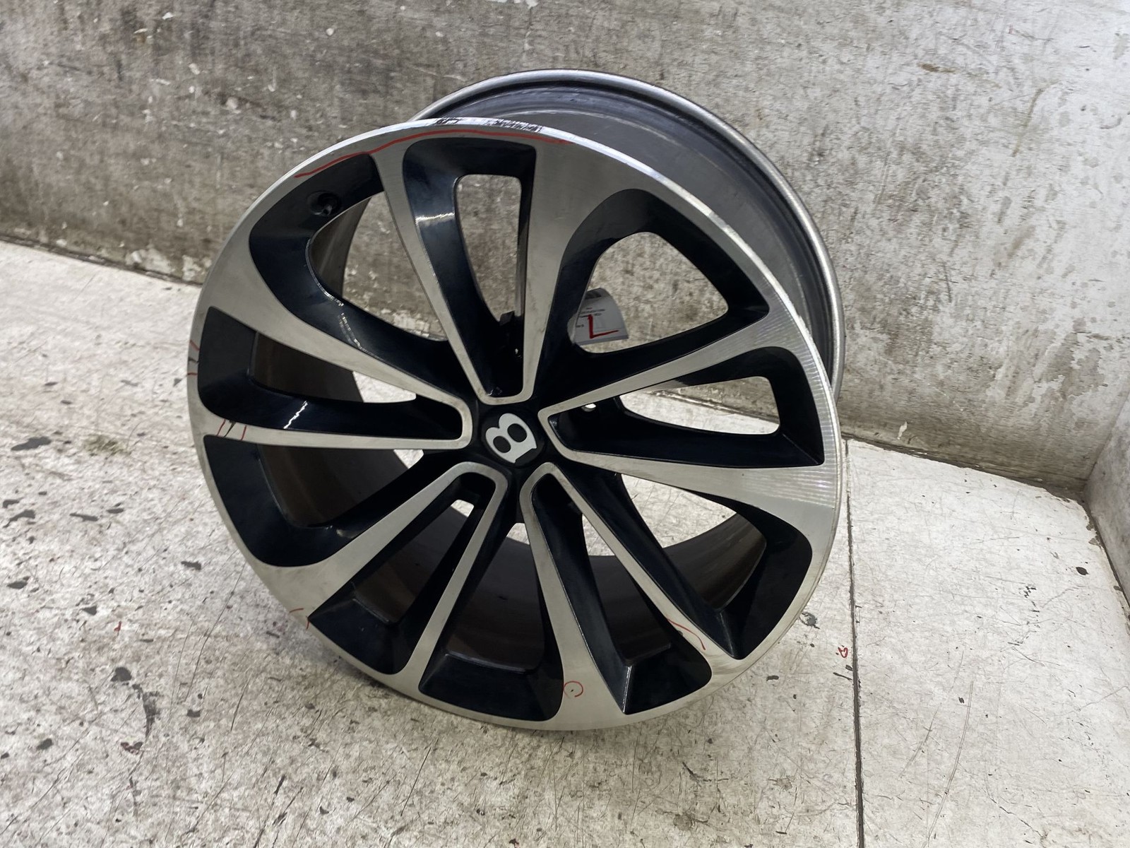 2015-2020 BENTLEY BENTAYGA (C) 21x10 10-SPOKE WHEEL RIM B/P 5x130mm 36A601025C