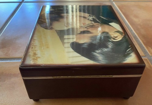 Vom Wind verweht Spieluhr Heiroom Tradition mit Coa Vivian Leigh Clark Giebel - Bild 4 von 7