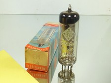 one EM84 Telefunken TFK magic eye tuning TSF lampe tube diamond base, NOS & NIB
