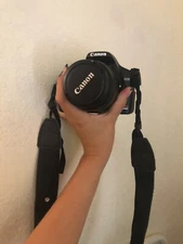 Canon Rebel XSi DSLR Camera with EF-S 18-55mm f/3.5-5.6 IS Lens (OLD MODEL