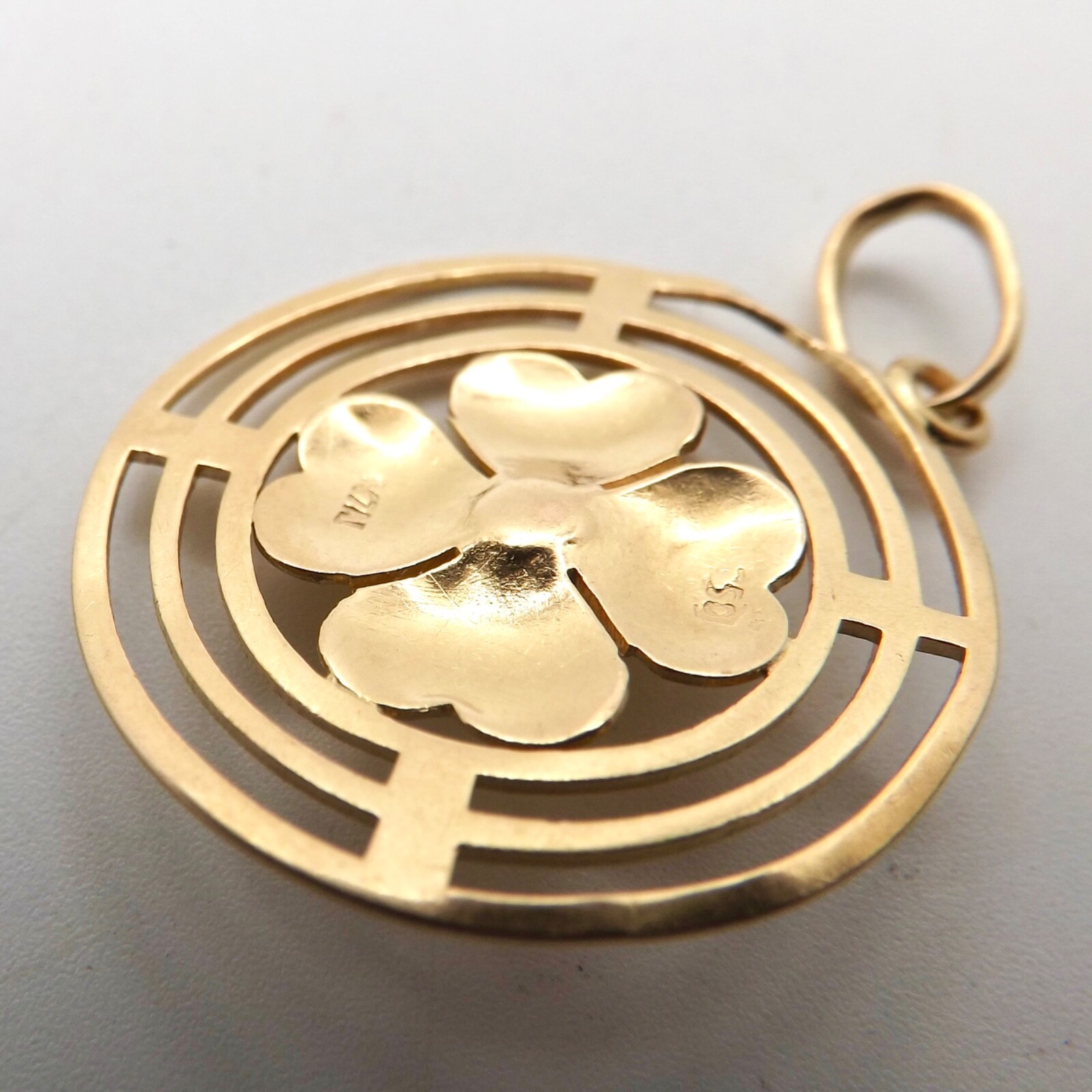 Solid 18k Gold 4 Four Leaf Clover Setting Disc Pendant Cabochon Garnet ...