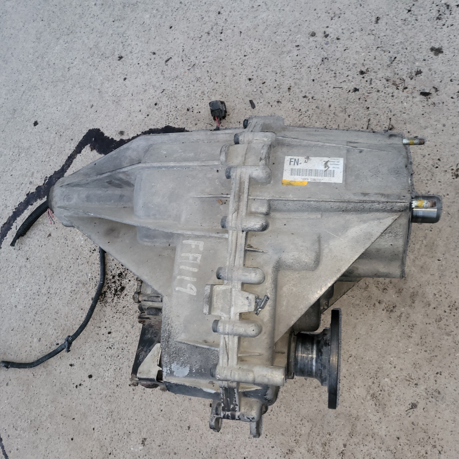 06 08 HUMMER H3 TRANSFER CASE AWD 4X4 ASSEMBLY 24236863 FN W/ Motor