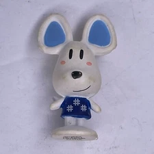 2001 Animal Crossing Wild World 1" Dory Mouse Mini Figure Yujin