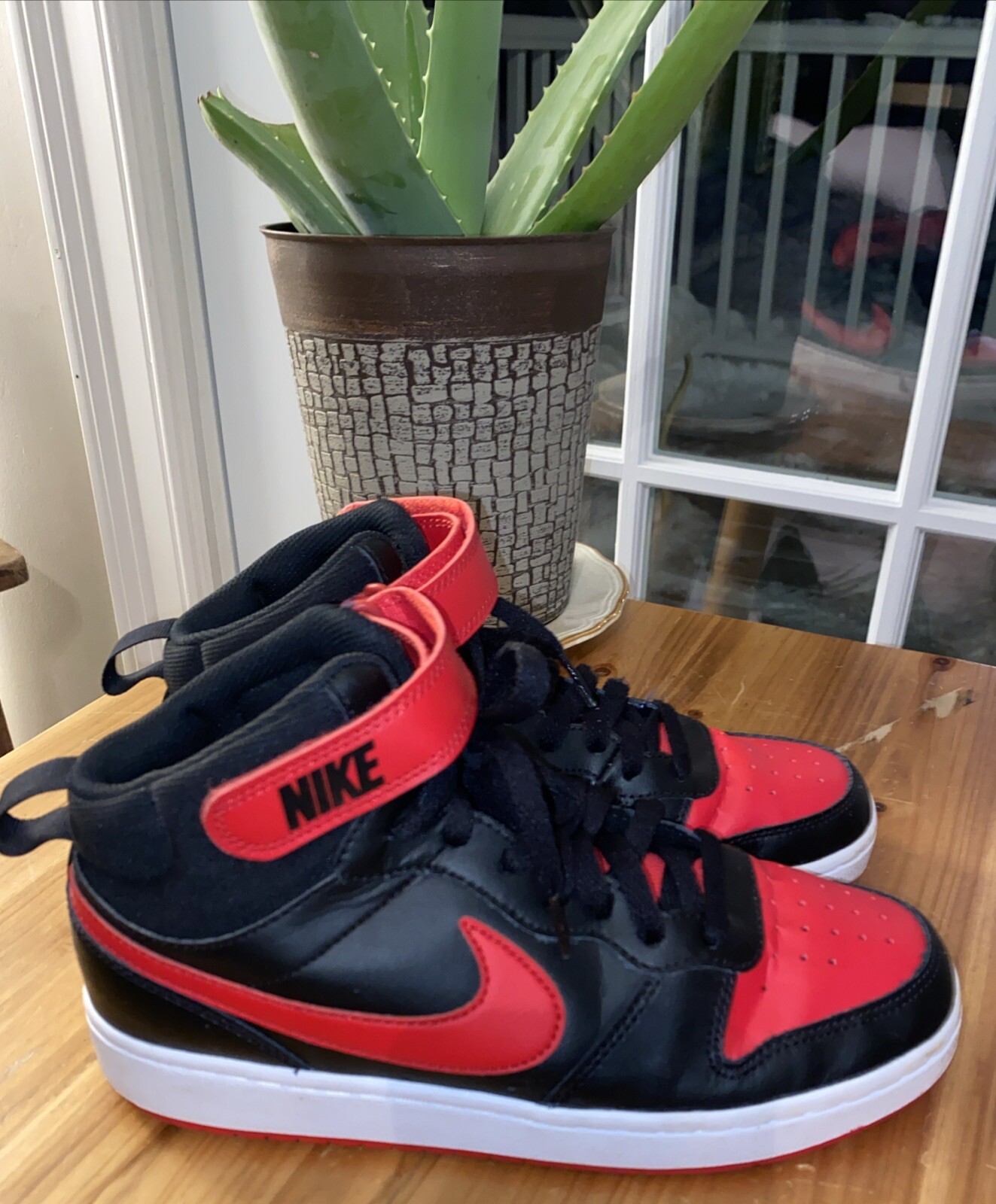 SAOLA Scarpe da basket Nike Court Borough Mid 2 CD7782 003 nere e rosse da ragazzo taglia 7 anni