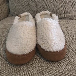 acorn memory foam slippers