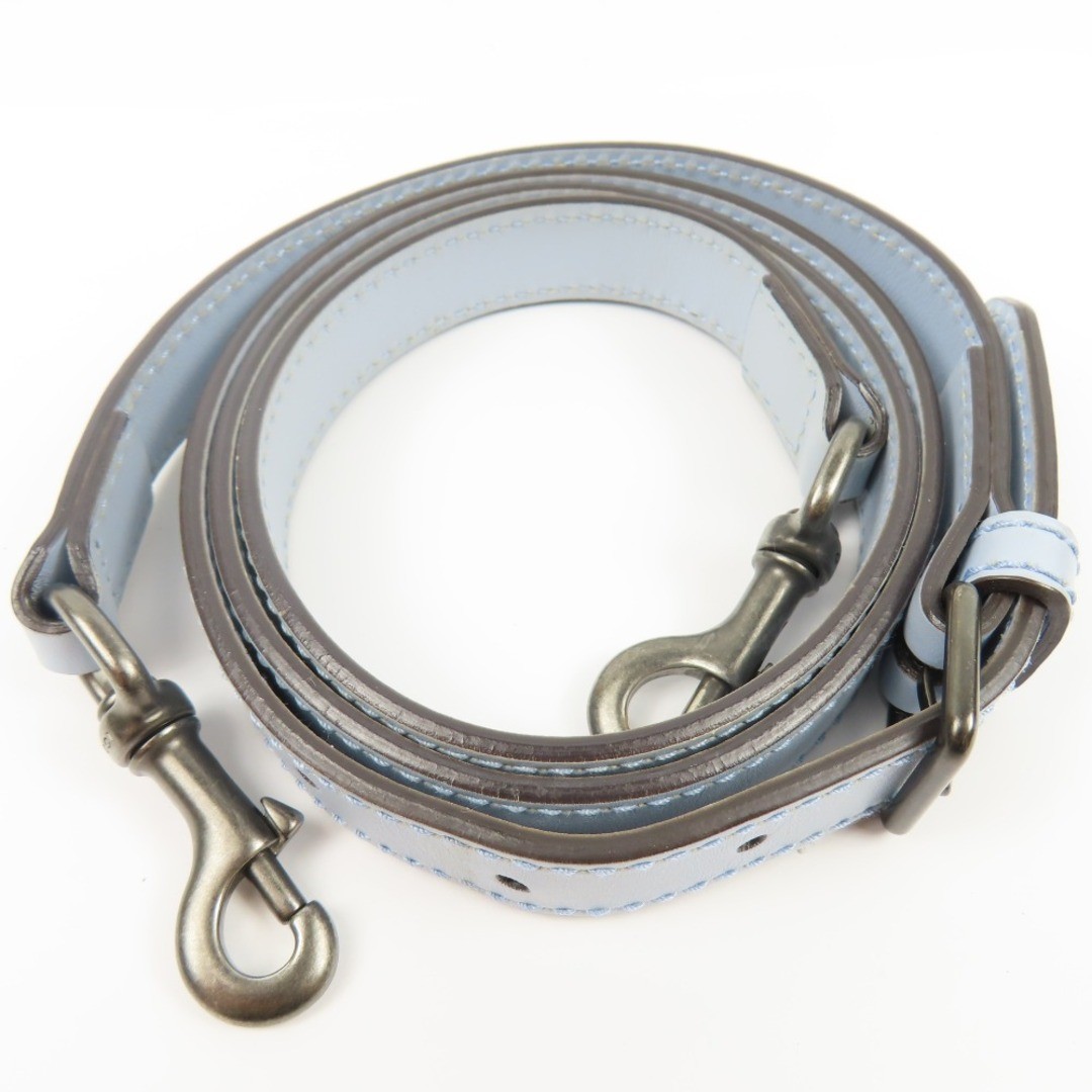 Gucci bag in excellent condition with adjustable silver hardware 118cm strap