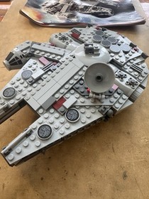 LEGO Star Wars 7778: Midi-Scale Millennium Falcon (2009) Complete W Instructions