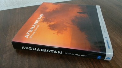 			Afghanistan: Lifting the Veil (Reuters Prentice Hall Series on Wo		