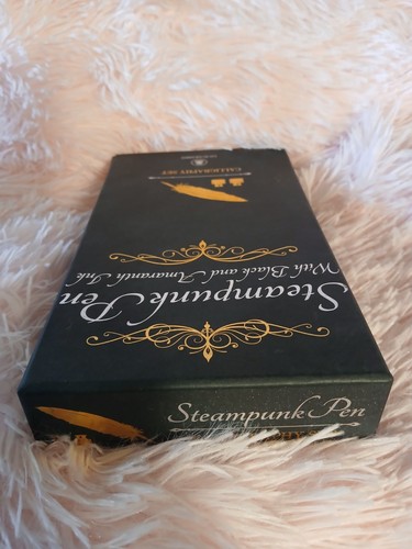 Lo Scarabeo Steampunk Pen Calligraphy Set Metal Engraved Quill Two Bottles Ink - Afbeelding 9 van 10
