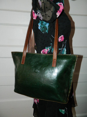 VERA PELLE ITALIANA  VEGETABLE TANNED TOTE HANDBAG MADE IN ITALY