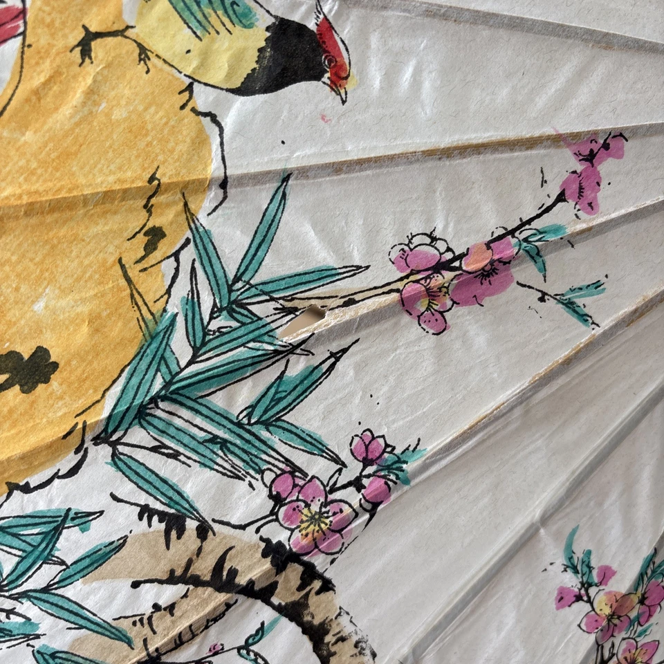LARGE VINTAGE HAND PAINTED PARASOLE Bird And Flowers. - Image 4 of 4