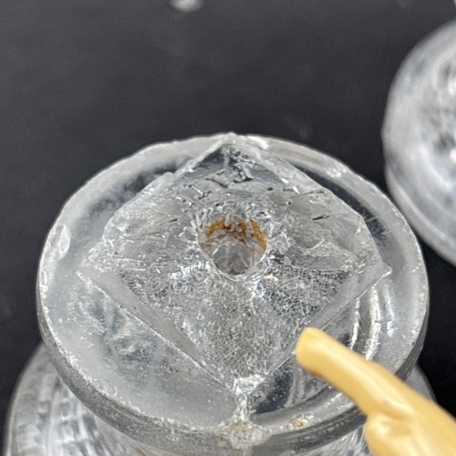 Mixed Lot of 12 Antique Salvaged Clear Cut Glass Furniture Drawer Knob Pulls - Bild 7 von 23