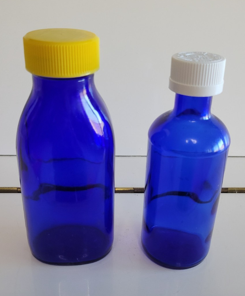 Yellow And White Plastic Lids 6 And 8 Ozs