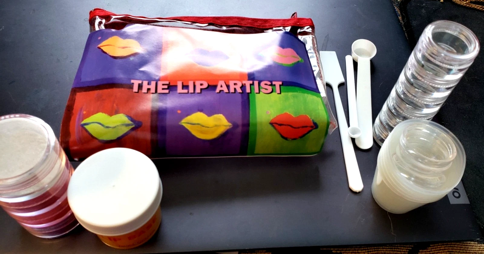 The Lip Artist Makeup Kit Bag Laura Geller w/ Create Your Own Instructions NOS