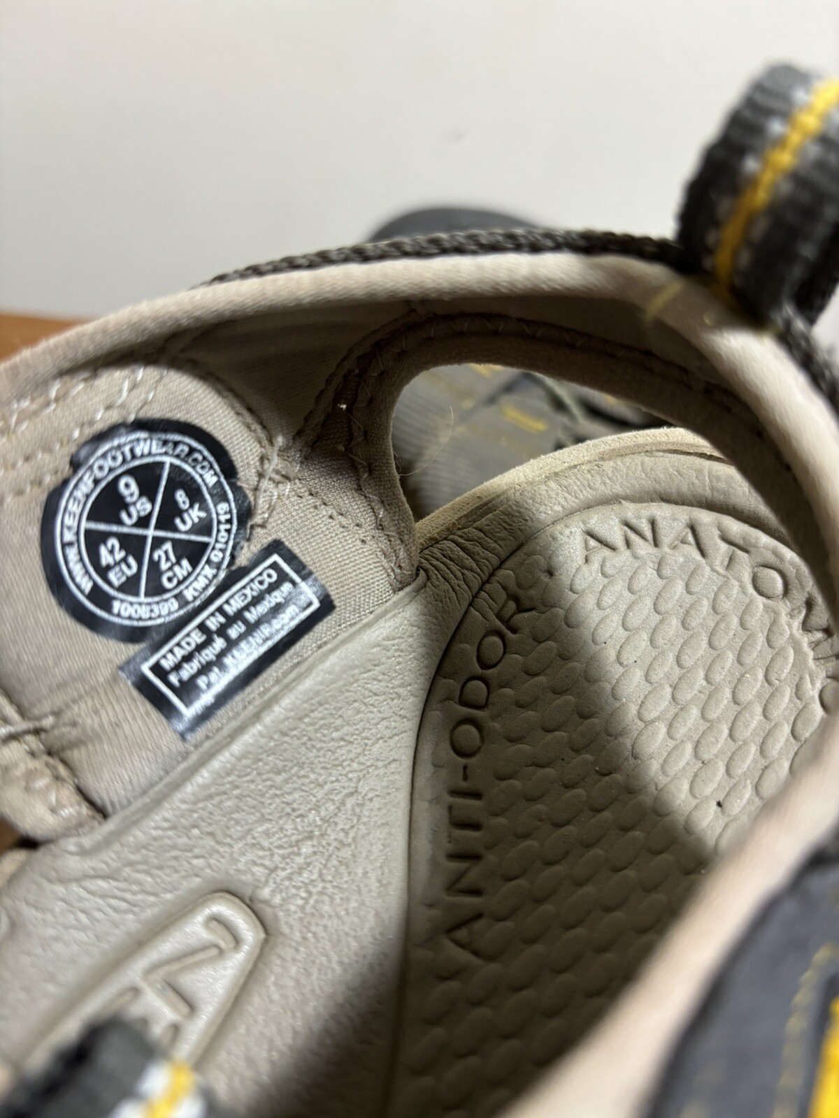 KEEN Uomo Newport H2 Hybrid Scarpe Acqua Escursionismo Sandalo Raven Alluminio Taglia 9