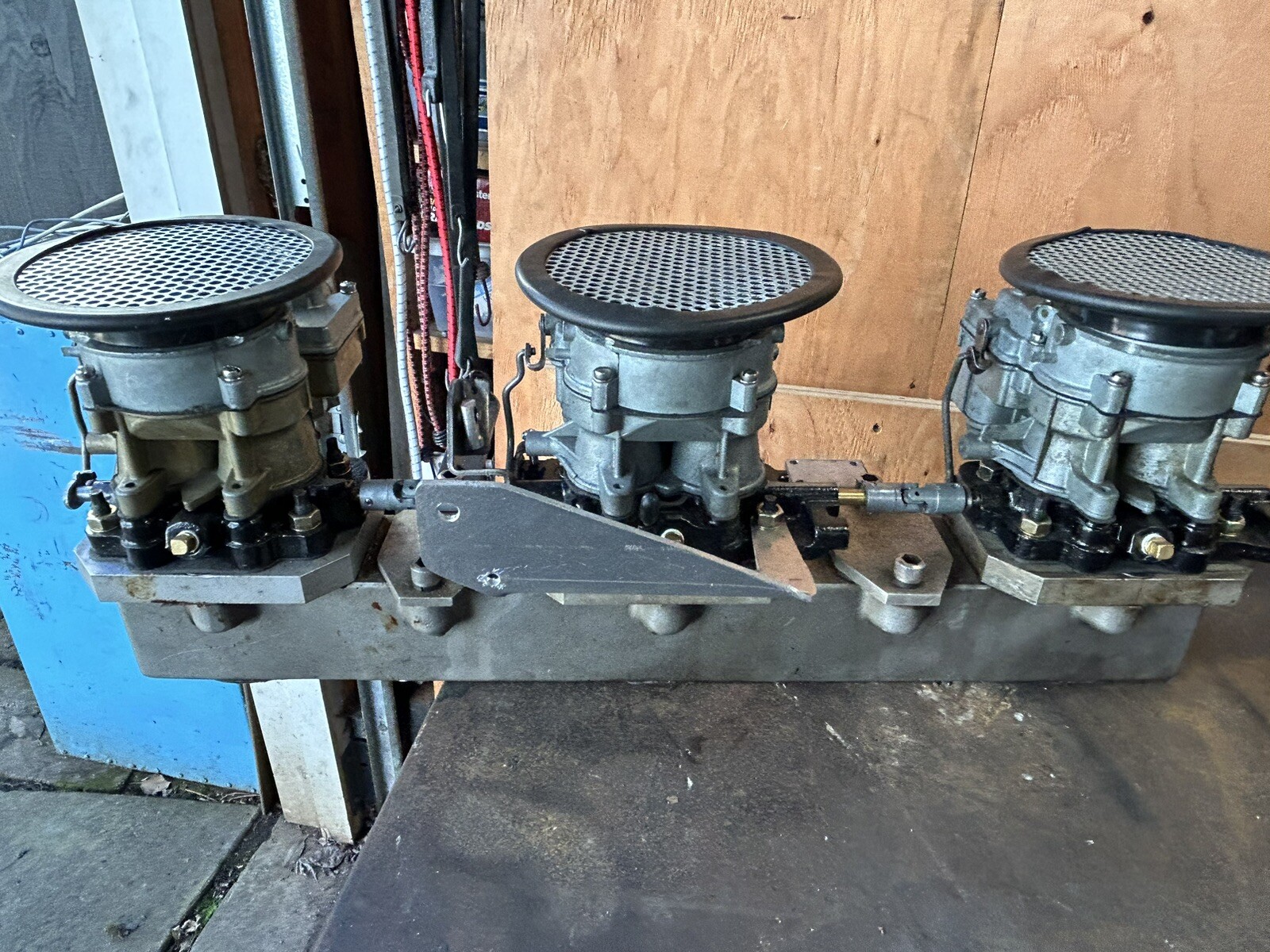 McGurk intake manifold And Carbs for 235 261 Chevy Inline 6 eBay