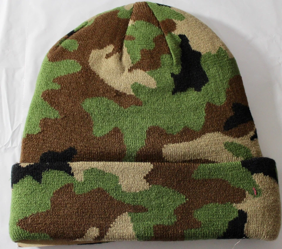 GORRO PUÑO CAMUFLAJE BOSQUE LOGO GATO ORUGA, 1120117-C Foto 2 de 2
