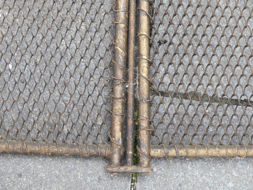 Antikes französisches Kamin Funkenschutzgitter aus Eisen klappbar Landhaus - Picture 5 of 6