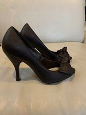 steve madden black heels size 8
