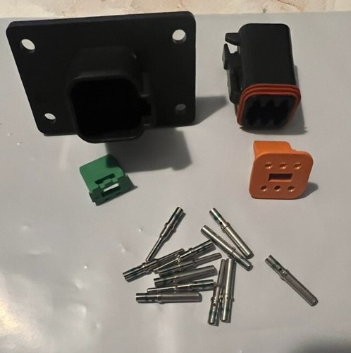 Deutsch DT 6-Pin Flange Connector Kit 14-16 AWG Solid green band pin, USA - Picture 3 of 6