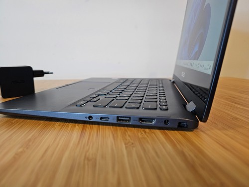 Asus Laptop 14" i5 Processor 8GB Ram 512GB Nvme SSD + Office - Afbeelding 4 van 9