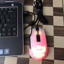 Roccat Burst PRO White Gaming Mouse - MINT CONDITION WORKS GREAT