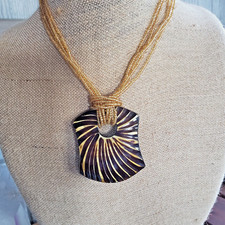 African- Maasai Beaded Choker w/ Dyed Horn Pendant- Brown/Clear - Kenya-New ak