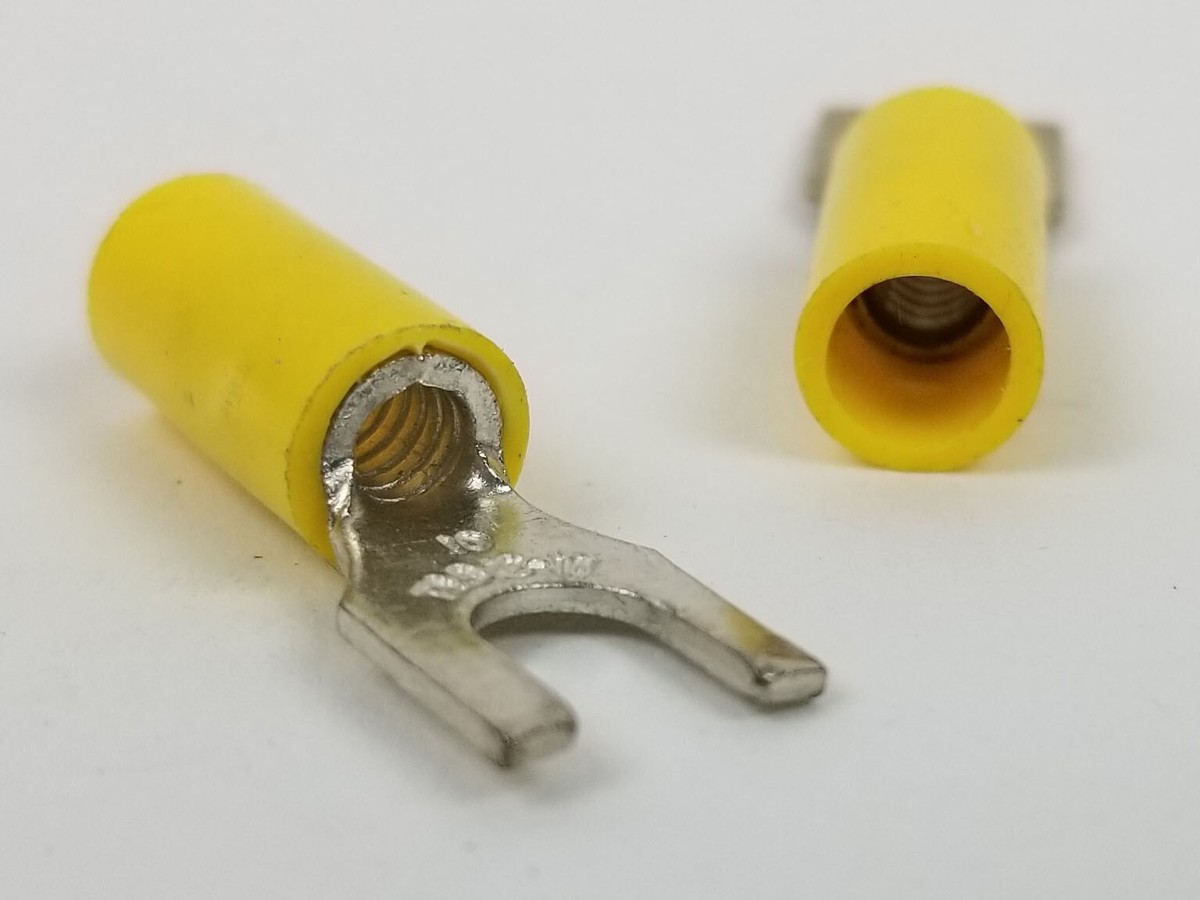 50 Sta-Kon Fork Terminal 10RC-10F 4RGY8 #10 Stud Ins. Yellow 50 Sta-Kon Fork Terminal 10RC-10F 4RGY8 #10 Stud Ins. Yellow