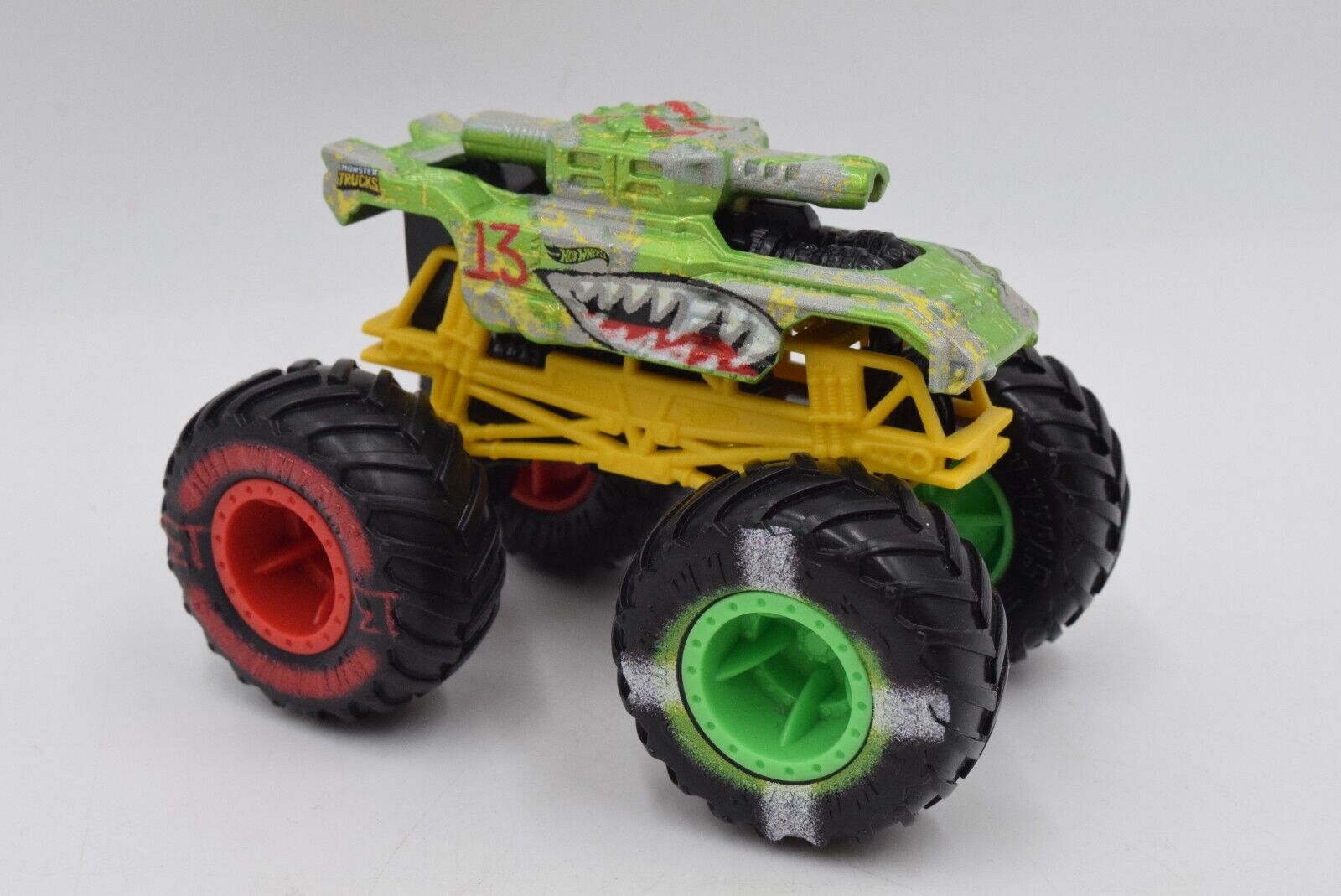 Hot Wheels Monster Trucks Gunkster Verde 1:24 Hdl05 Mattel