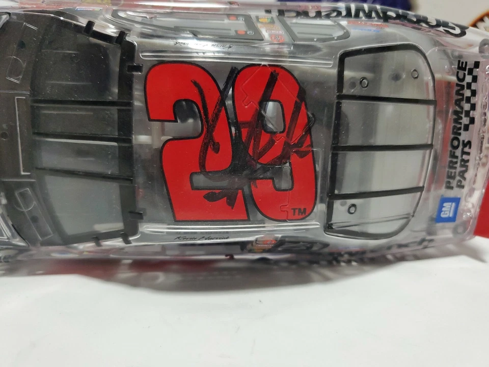 Kevin Harvick #29 Goodwrench Service Plus Monte Carlo 2001 autógrafo transparente 1/24 Foto 4 de 4