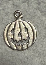 Retired James Avery Flat Jack Lantern Charm