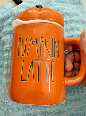 New Rae Dunn  PUMPKIN LATTE  Coffee, Cocoa & Tea Mug With Pumpkin Top