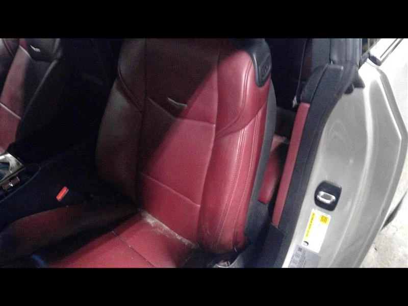 Base de asiento delantero del conductor cupé cubo eléctrico de lujo cuero rojo se adapta a 16 ATS Foto 4 de 4