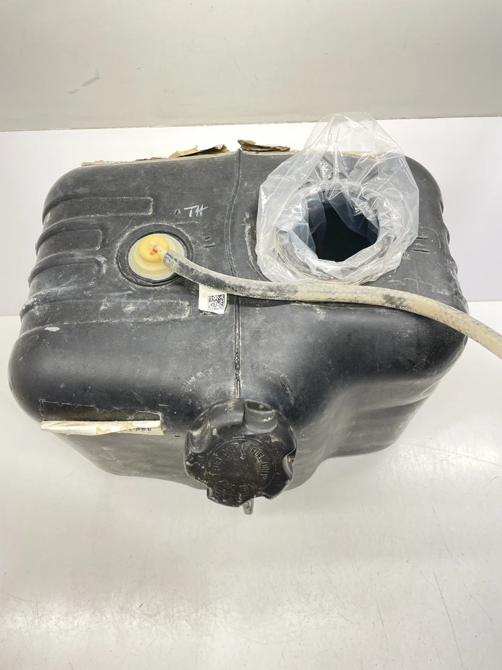 Tanque de combustível sem bomba de combustível - 2012 Polaris Ranger 800 42666 - Imagem 3 de 4