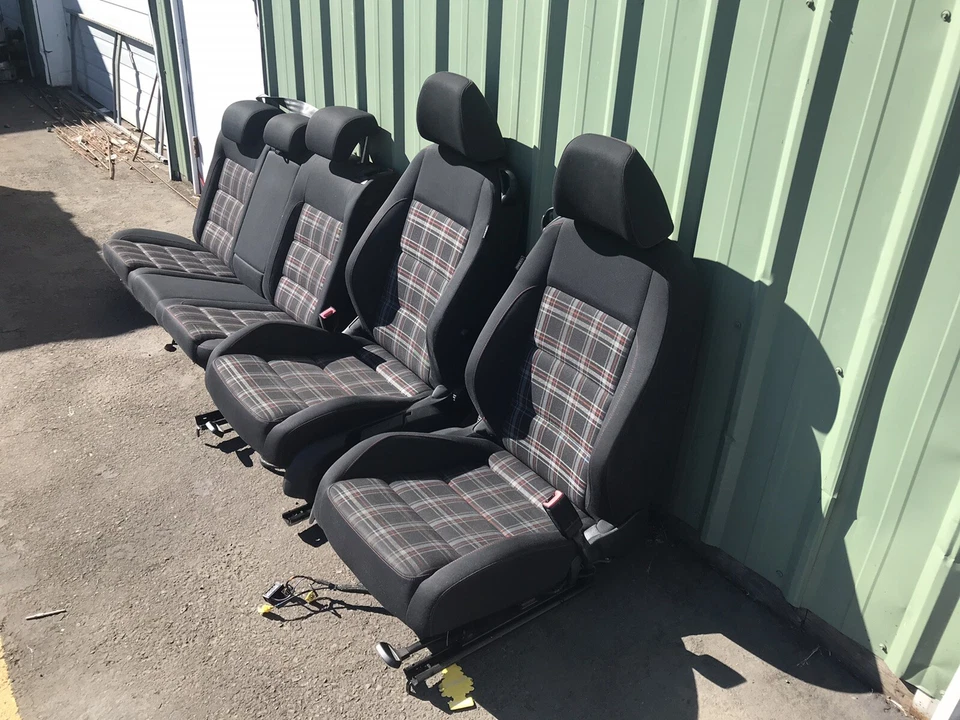 2010-2013 VW Volkswagen Golf GTI 2DR HTBK front & rear seat plaid seats pair oem Foto 4 de 4