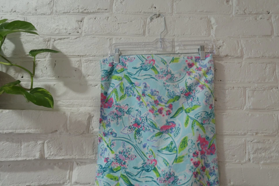 Lilly Pulitzer Chic Cotton Terry Beach Pool Towel Pink Blue Shell Of A Party - Image 4 of 4