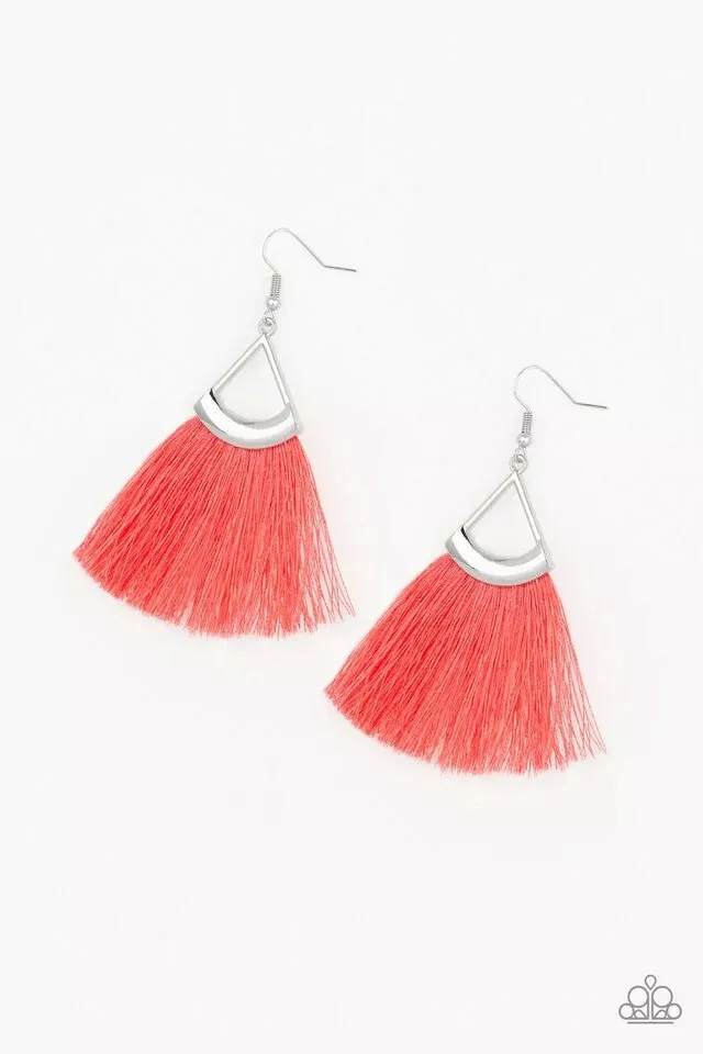 Tassel tuesdays black best sale paparazzi