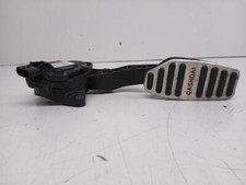180024BA0B 204468 gaspedal NISSAN QASHQAI J11E 2013
