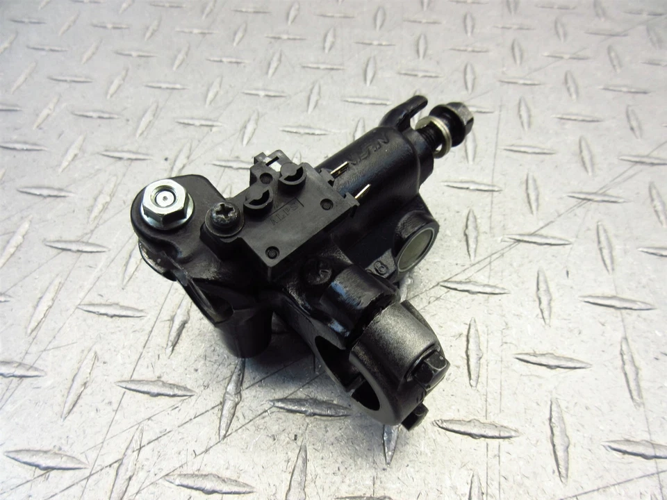 11-13 Honda CBR 250R CBR250R 2011 manillar derecho freno delantero cilindro maestro OE Foto 4 de 4