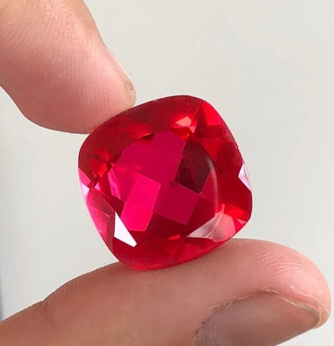 29.30 Cts Pigeon Blood Ruby, Top Quality Ruby Doublet Gemstone - Image 3 of 4