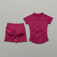 Women 2 Piece Workout Set Gym Outfit Short Sleeve Top Scrunch Shorts Set