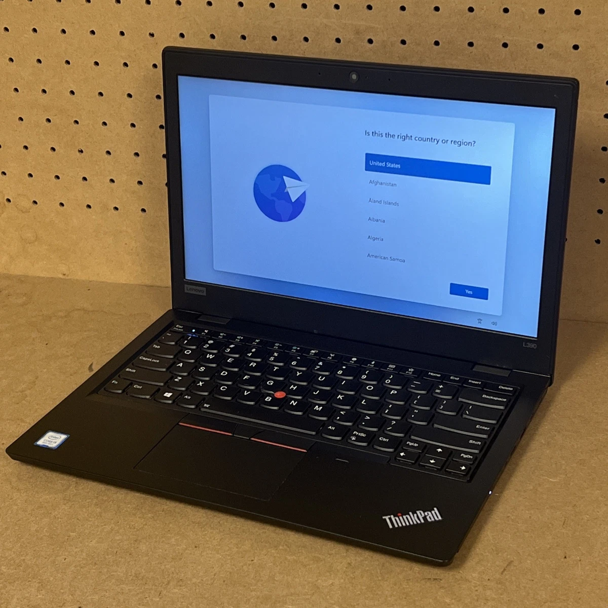 Lenovo Intel Core i5 8th Gen. PC Laptops & Netbooks 128 GB SSD