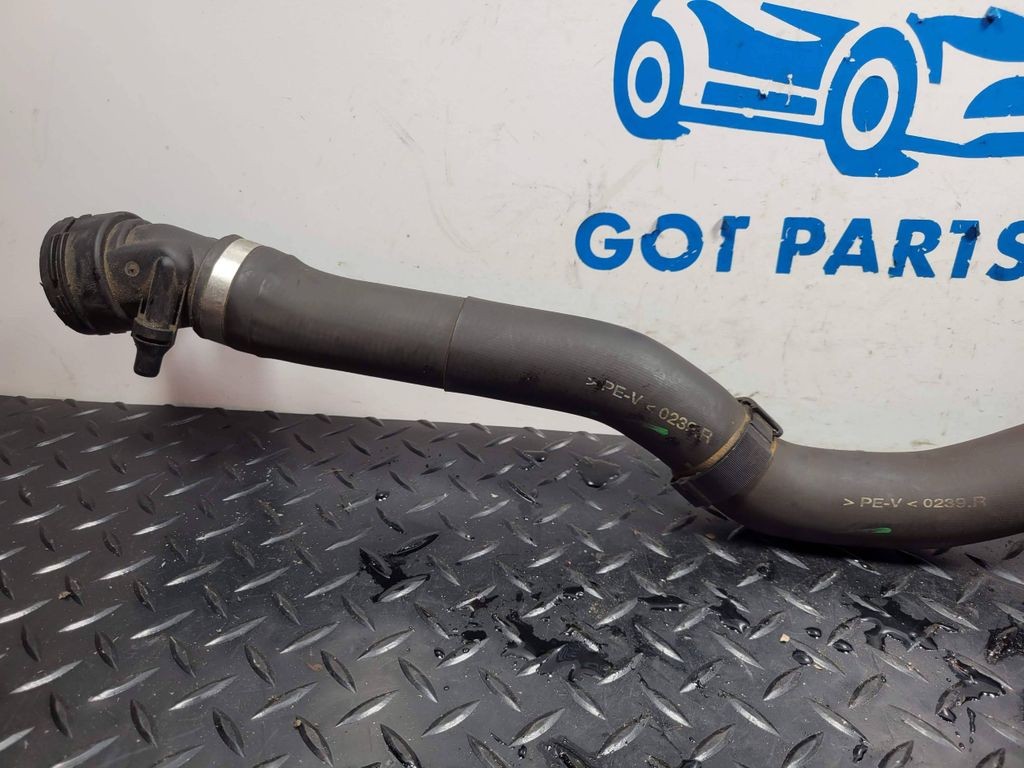 BMW 1 F20 F21 2015 Diesel engine water coolant pipe hose 8514077 LIQ354