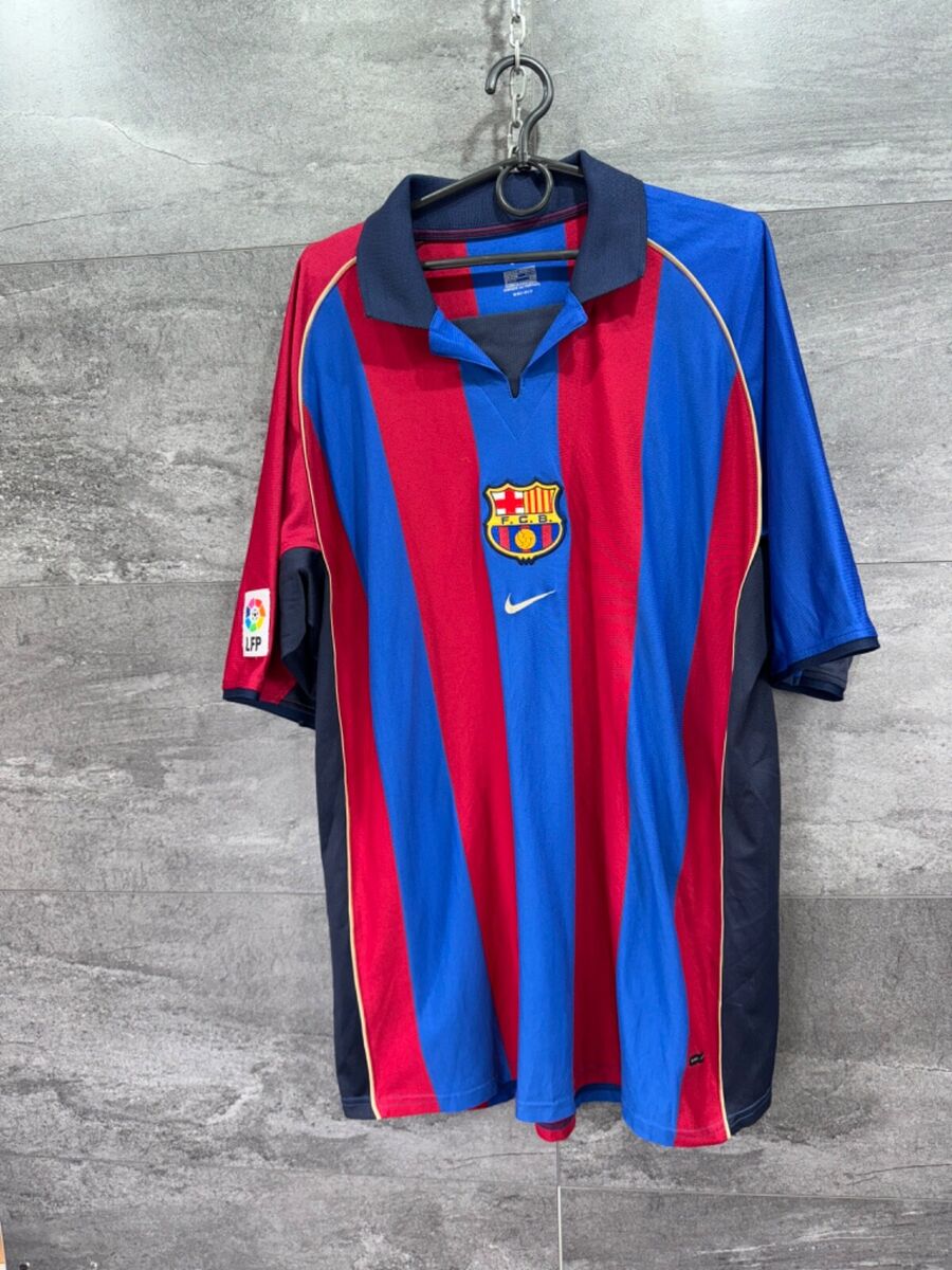 FC Barcelona Nike 2001-2002 Home Football Soccer Jersey FC Barcelona Nike 2001-2002 Home Football Soccer Jersey
