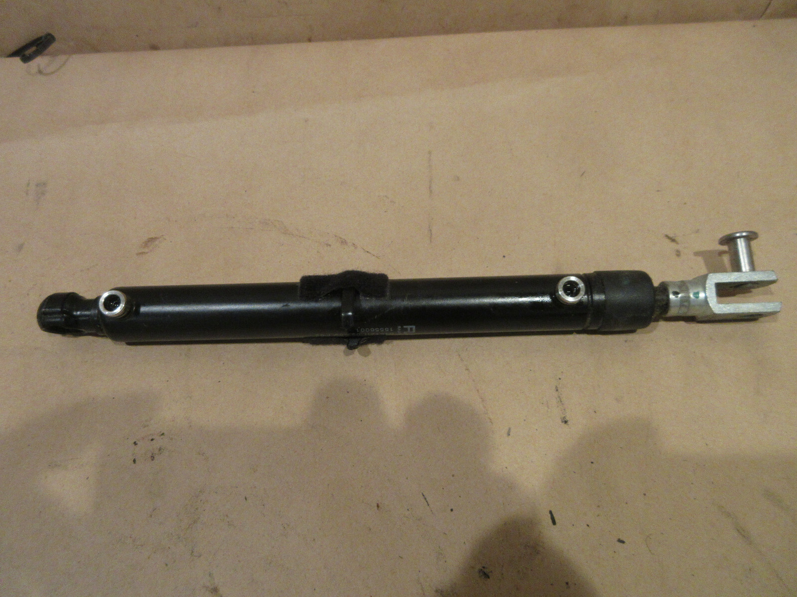 Ferrari California RH Rear Piston / Ram For Convertible Top P/N 81860400