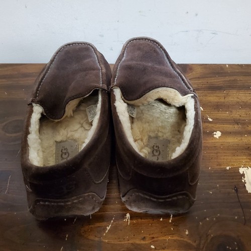 UGG Australia Ascot Suede Men’s Slipper In Espresso Size 9 - Picture 3 of 8