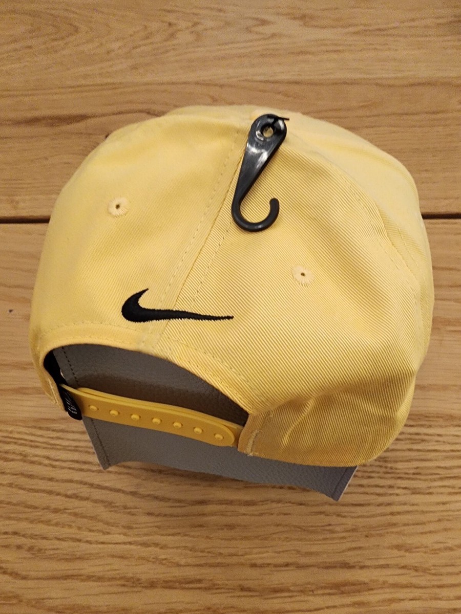 Nike True Retro72 Golf Hat Cap Adult Unisex Topaz Gold DH1343-795