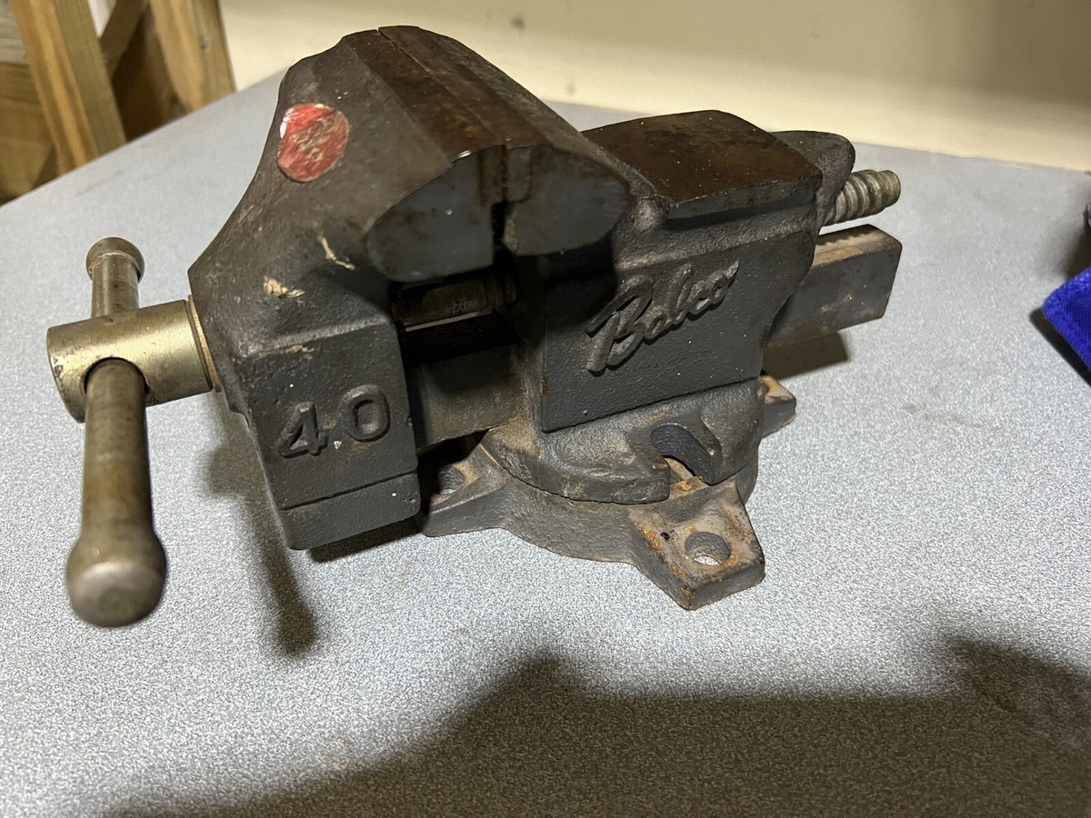VINTAGE BABCO 40 SWIVEL BENCH PIPE VISE 4